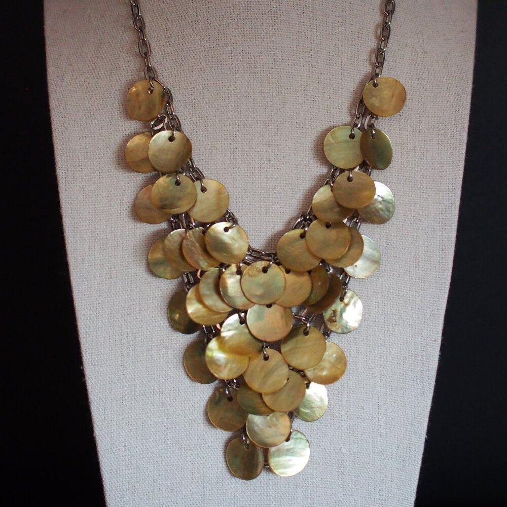 Choker | Mother of Pearl Coin Necklace